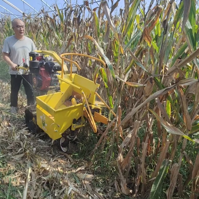 Combine Harvester Mini - 저렴한 소형 농장용 옥수수 수확기 판매